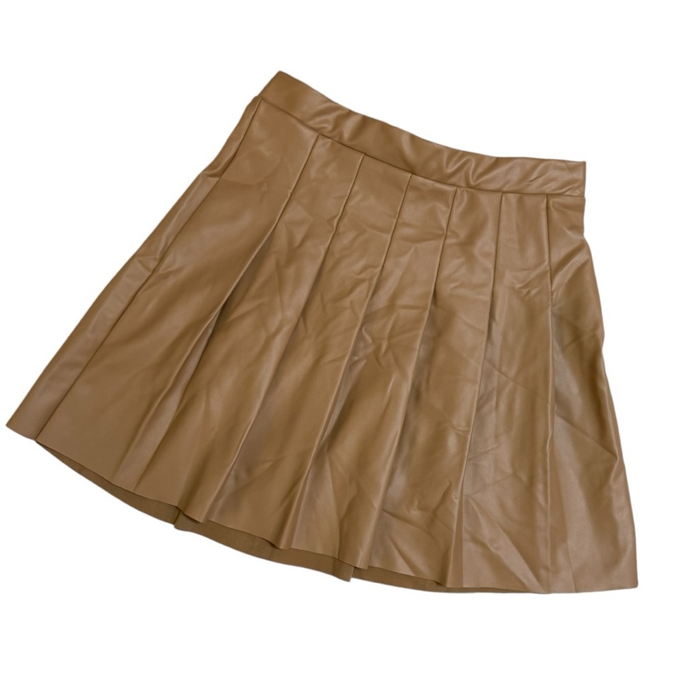 Olive & Oak Tan/Brown Pleated Faux Leather Mini Skirt - Picture 2 of 6